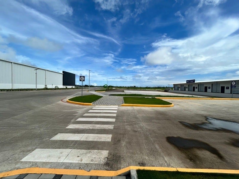 Bodega en renta Parque industrial Zona Libre Quetzal — Bodega / Ofibodega en Alquiler en Puerto Quetzal, Escuintla — foto 1 de 10