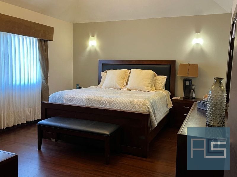 Amplia y moderna casa en Venta, Km 20.2 Carr a Fraijanes dentro de condominio — Casa en Venta en Fraijanes, Carretera a El Salvador, Guatemala, Ciudad — foto 11 de 17