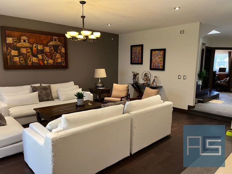 Amplia y moderna casa en Venta, Km 20.2 Carr a Fraijanes dentro de condominio — Casa en Venta en Fraijanes, Carretera a El Salvador, Guatemala, Ciudad — foto 3 de 17