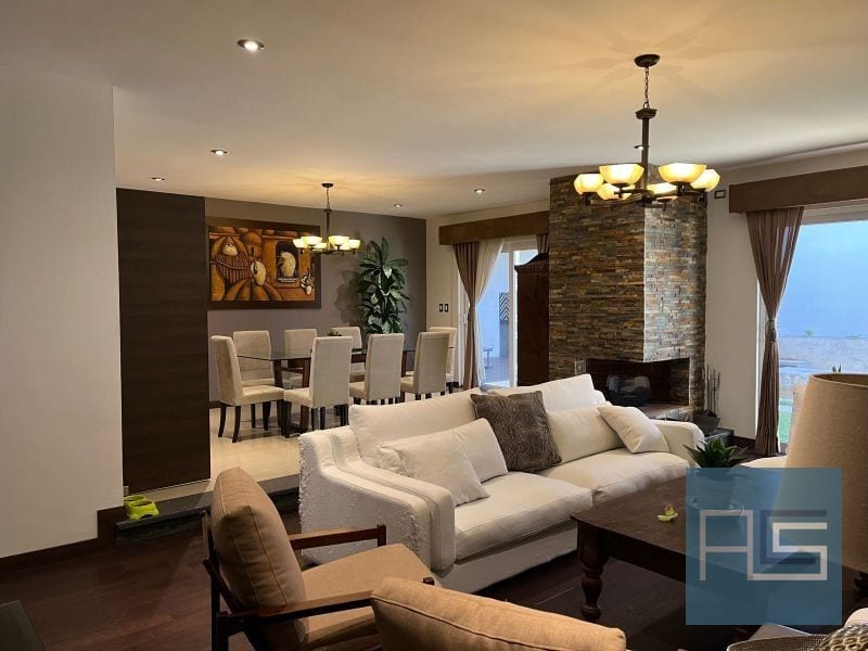 Amplia y moderna casa en Venta, Km 20.2 Carr a Fraijanes dentro de condominio — Casa en Venta en Fraijanes, Carretera a El Salvador, Guatemala, Ciudad — foto 1 de 17