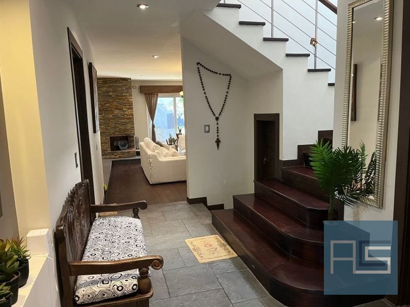 Amplia y moderna casa en Venta, Km 20.2 Carr a Fraijanes dentro de condominio — Casa en Venta en Fraijanes, Carretera a El Salvador, Guatemala, Ciudad — foto 2 de 17