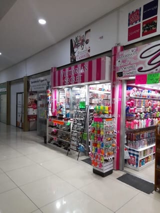 Local en Venta en Centro Comercial Zona 7 — Local en Venta en Zona 7, Guatemala, Ciudad — miniatura 4 de 9