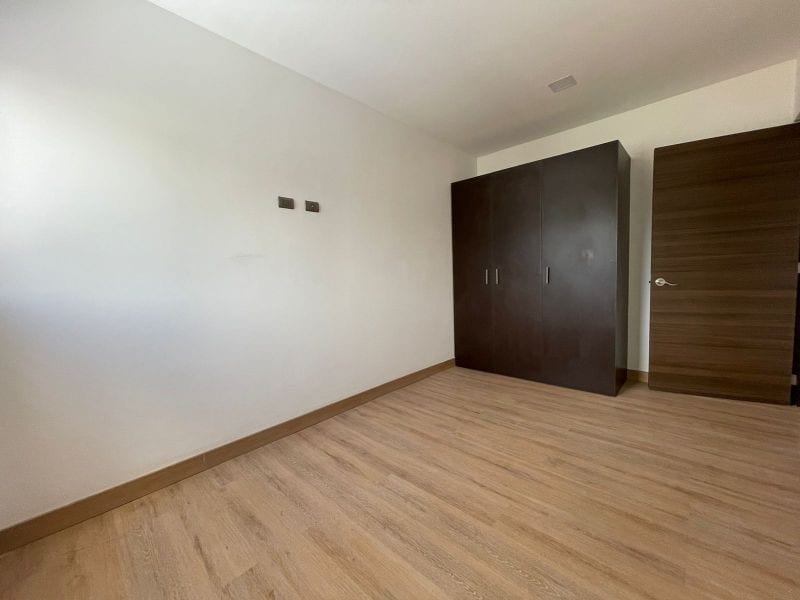 Lindas Casas para Estrenar en Altos de Vista Hermosa Zona 15 VH1 la Isla — Casa en Venta en Vista Hermosa I, Zona 15, Guatemala, Ciudad — foto 15 de 15