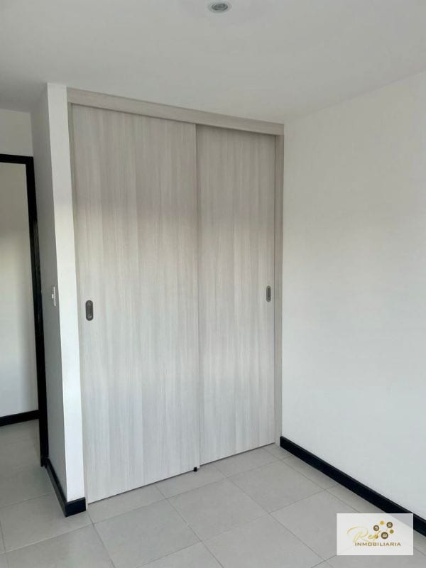 VENTA / RENTA EN MUSEO SAN MATEO ZONA 7 — Apartamento en Venta en Museo San Mateo, Zona 7, Guatemala, Ciudad — foto 3 de 7