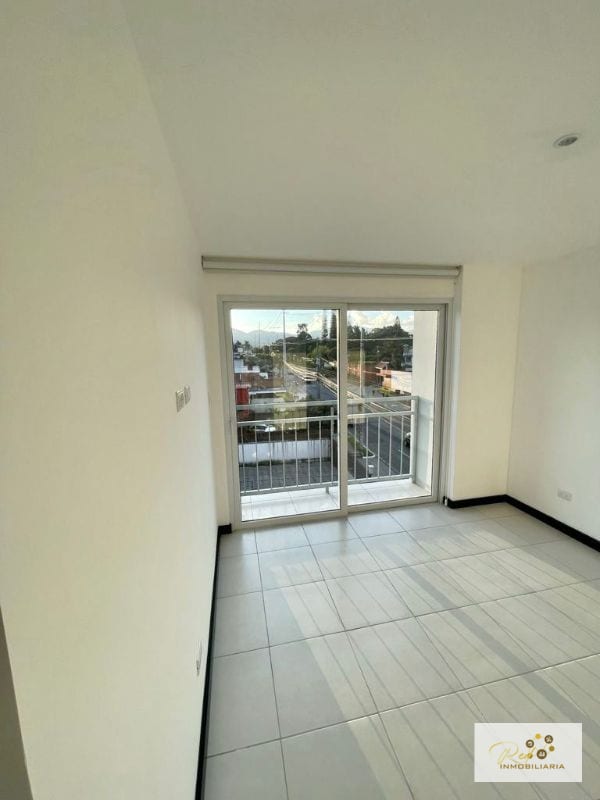 VENTA / RENTA EN MUSEO SAN MATEO ZONA 7 — Apartamento en Venta en Museo San Mateo, Zona 7, Guatemala, Ciudad — foto 6 de 7