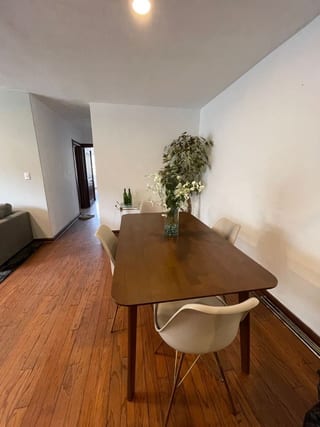 Zona 14, Apartamento amueblado de 2 dormitorios — Apartamento en Alquiler en Zona 14, Guatemala, Ciudad — miniatura 2 de 17