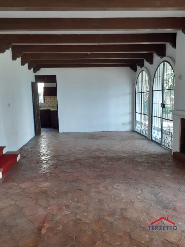 Km 18.5 Calzada Roosevelt — Casa en Venta en Zona 11, Guatemala, Ciudad — foto 3 de 15