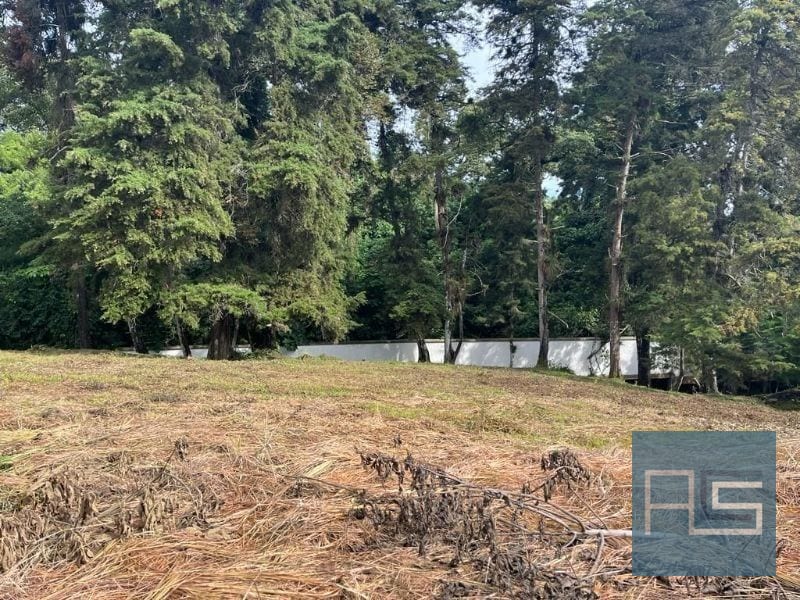 Terreno amplio en venta en Lomas de San Isidro, zona 16 — Terreno en Venta en Lomas de San Isidro, Zona 16, Guatemala, Ciudad — foto 1 de 6