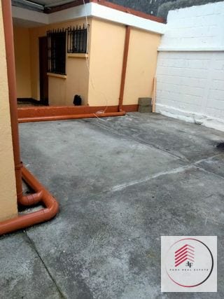 SE RENTA LINDA CASA EN MONTERREAL ZONA 4 DE MIXCO — Casa en Alquiler en Zona 4 Mixco, Guatemala, Ciudad — miniatura 7 de 17