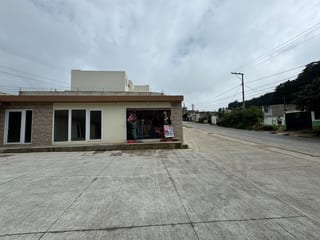 Local en renta y venta en San Jose Pinula CAES — Local en Venta en Carretera a El Salvador, Guatemala, Ciudad — miniatura 1 de 13