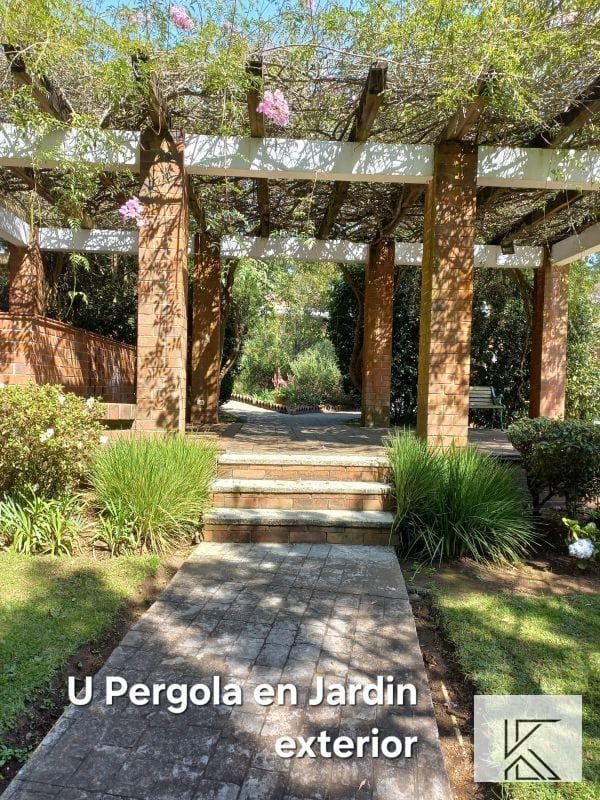 Casa en Venta en Condominio JARDINES DE ALTAMIRA en CAES — Casa en Venta en Carretera a El Salvador, Guatemala, Ciudad — foto 4 de 13
