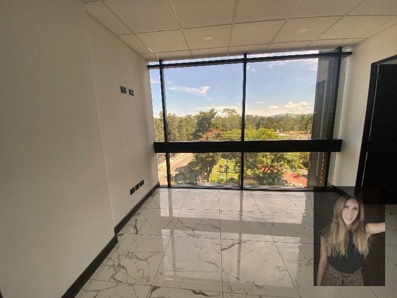 Clinica en renta edificio Renovati zona 10 — Clínica en Alquiler en Zona 10, Guatemala, Ciudad — foto 11 de 12