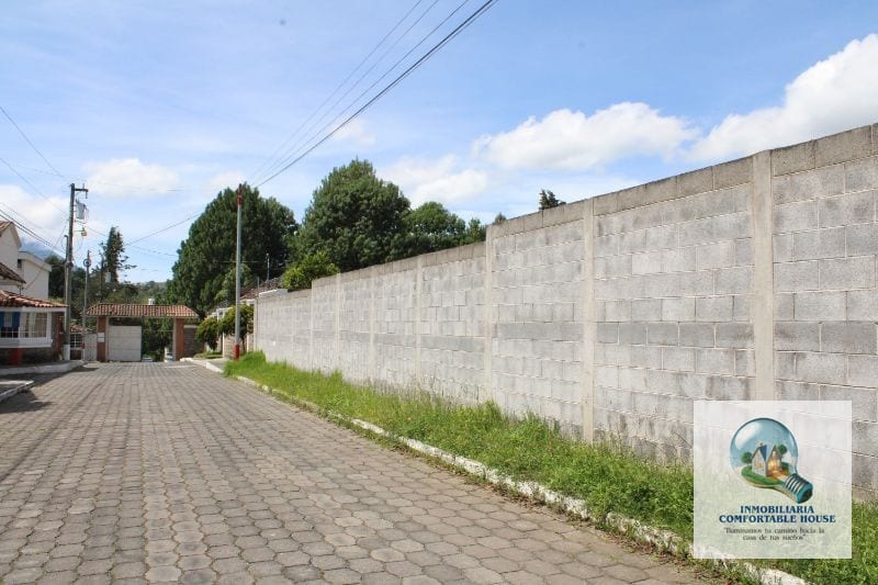 Terreno en alquiler 9 cuerdas a pocos metros Frente a Interplaza Quetzaltenango — Terreno en Alquiler en Zona 9 (Quetzaltenango), Quetzaltenango — foto 1 de 14