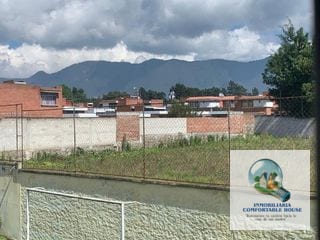 Terreno en alquiler 9 cuerdas a pocos metros Frente a Interplaza Quetzaltenango — Terreno en Alquiler en Zona 9 (Quetzaltenango), Quetzaltenango — miniatura 5 de 14