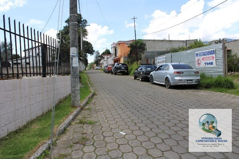 Terreno en alquiler 9 cuerdas a pocos metros Frente a Interplaza Quetzaltenango — Terreno en Alquiler en Zona 9 (Quetzaltenango), Quetzaltenango — foto 2 de 14