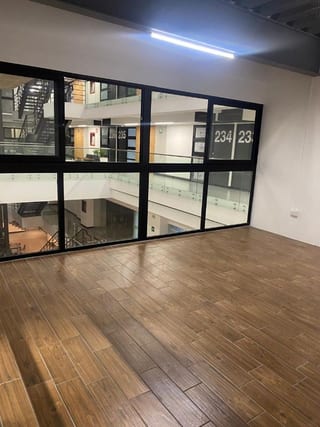 VENDO 2 OFICINAS (JUNTAS O SEPARADAS) Z9, CALLE MONTÚFAR — Oficina en Venta en Zona 9, Guatemala, Ciudad — miniatura 10 de 13