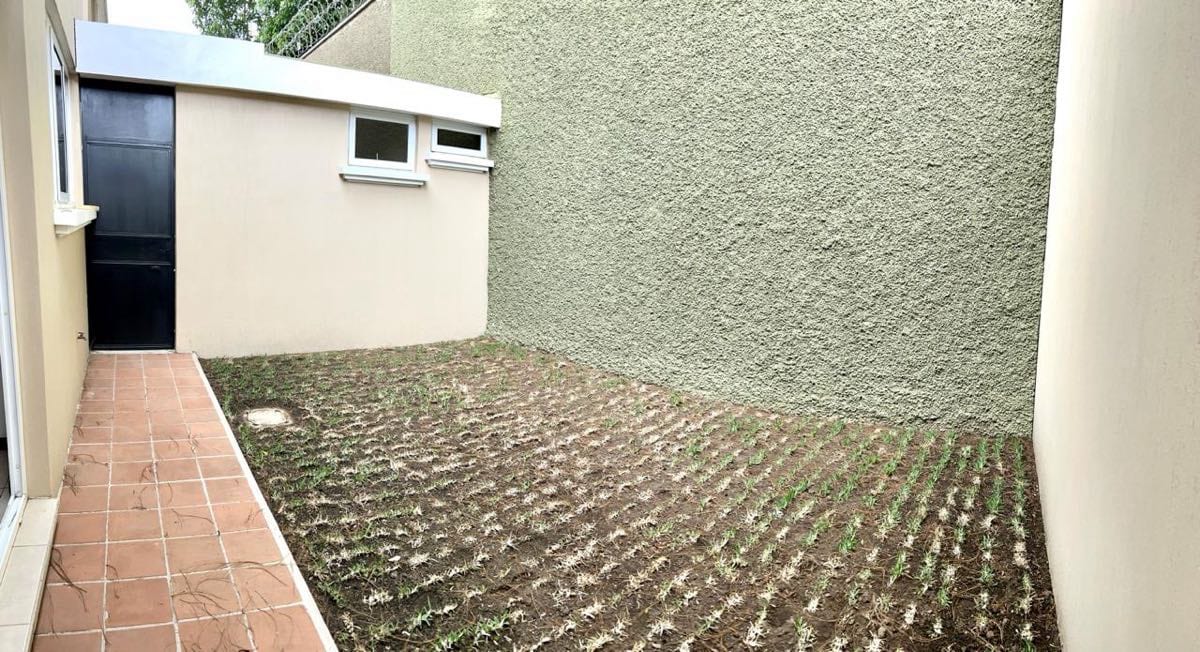 CASA VENTA SANTA MÓNICA  — Casa en Venta en Santa Monica II, Carretera a El Salvador, Guatemala, Ciudad — foto 2 de 10