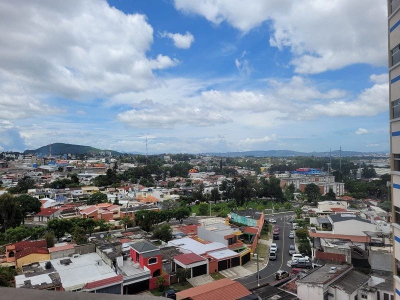 Vendo Amplio Apartamento en Las Gemas zona 11 — Apartamento en Venta en Las Gemas, Zona 11, Guatemala, Ciudad — foto 6 de 9