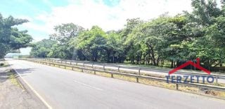 Km 64.5 Carretera Siquinala Escuintla — Terreno en Venta en Siquinalá, Escuintla — miniatura 4 de 8