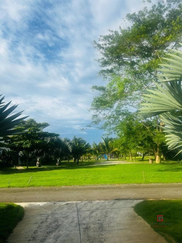 Hermosa casa de playa en venta, Villas La Mar, Monte Rico — Casa vacacional en Venta en Monterrico, Santa Rosa — foto 2 de 17
