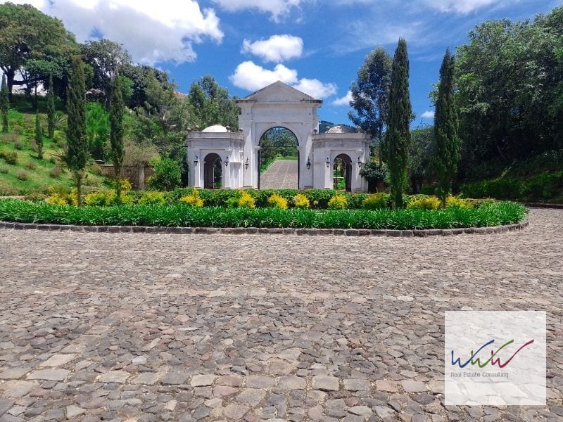 Vendo Terreno Colonial San Mateo, Milpas Altas — Terreno en Venta en Santa Lucía Milpas Altas, Sacatepéquez — foto 1 de 15