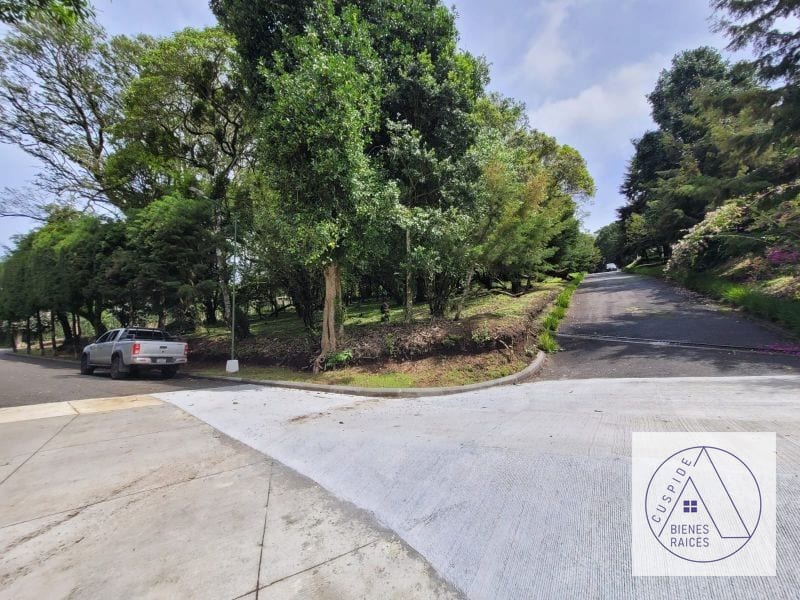 Carr. Salvador se vende terreno km 20 a Fraijanes San German de la Montaña — Terreno en Venta en San Germán de La Montaña, Carretera a El Salvador, Guatemala, Ciudad — foto 1 de 4
