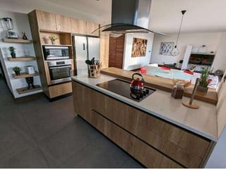 Vendo Lindo y Amplio Apartamento para inversión de 2 niveles equipado y amueblado en Edificio Zen Cayala zona 16 — Apartamento en Venta en Zen Cayalá, Zona 16, Guatemala, Ciudad — miniatura 5 de 17