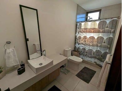 Vendo Lindo y Amplio Apartamento para inversión de 2 niveles equipado y amueblado en Edificio Zen Cayala zona 16 — Apartamento en Venta en Zen Cayalá, Zona 16, Guatemala, Ciudad — foto 4 de 17