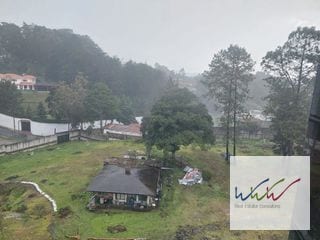 Rento Terreno en Muxbal detras de Edificio Scena  — Terreno en Alquiler en Muxbal, Guatemala, Ciudad — miniatura 1 de 4