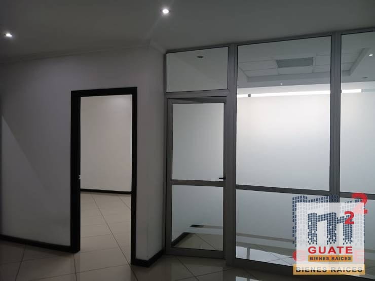 Oficina en Renta, Zona 10 — Oficina en Alquiler en Zona 10, Guatemala, Ciudad — foto 5 de 11