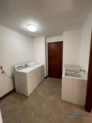 Apartamento en alquiler - Zona 14 — Apartamento en Alquiler en Tadeus, Zona 14, Guatemala, Ciudad — miniatura 2 de 12