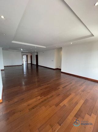 Apartamento en alquiler - Zona 14 — Apartamento en Alquiler en Tadeus, Zona 14, Guatemala, Ciudad — miniatura 8 de 12