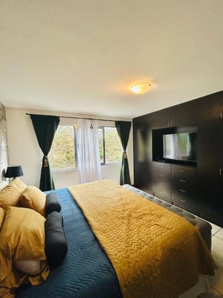 Apartamento en venta en zona 16 con cocina renovada — Apartamento en Venta en Bosques de Euskadi, Zona 16, Guatemala, Ciudad — miniatura 4 de 15