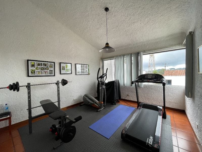 CASA EN VENTA CAES KM 15.5 CONDOMINIO ALHAMBRA 400 Mts2, 3 DORMITORIOS — Casa en Venta en Carretera a El Salvador, Guatemala, Ciudad — foto 9 de 14