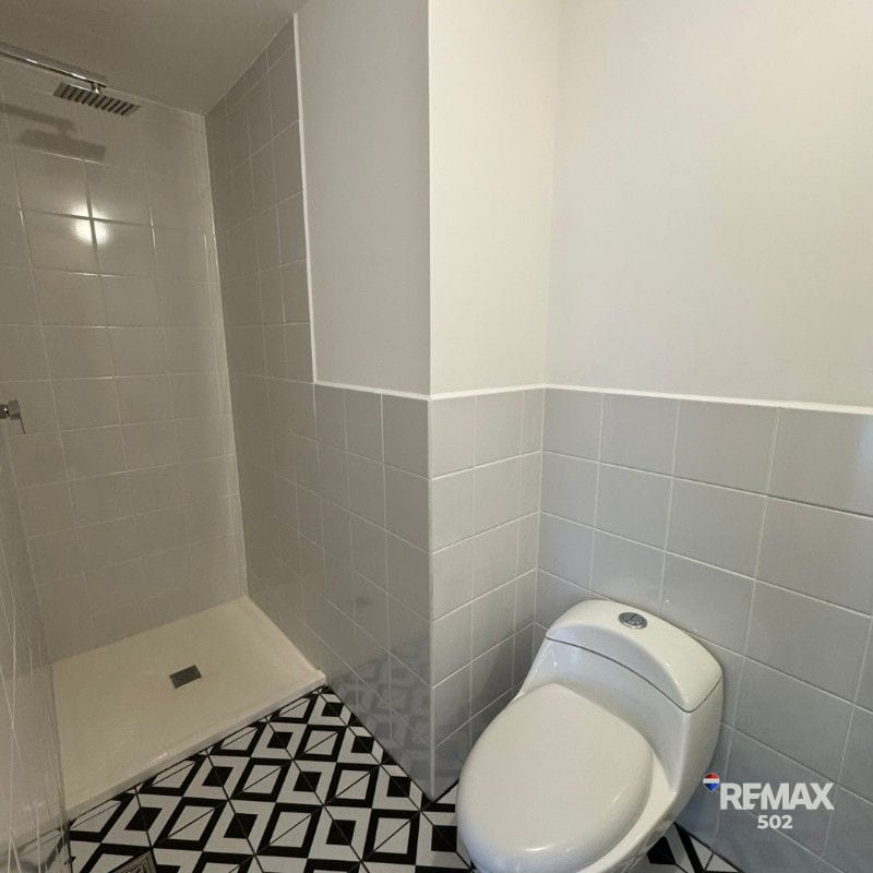 APARTAMENTO EN VIVO 4 (ZONA 4) — Apartamento en Venta en Vivo Zona 4, Zona 4, Guatemala, Ciudad — foto 7 de 10
