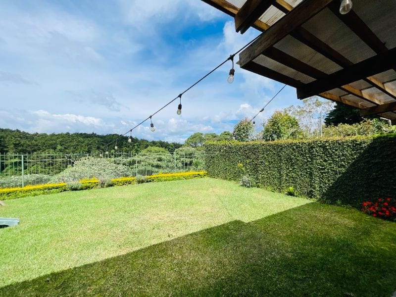 CASA MODERNA CON JARDIN - 3 HAB/ CONDOMINIO KM 21.5 — Casa en Venta en Carretera a El Salvador, Guatemala, Ciudad — foto 13 de 17