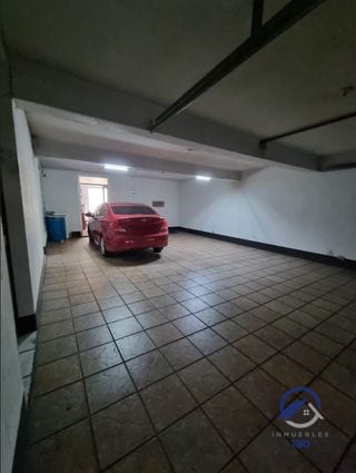 CASA EN VENTA EN LAS CHARCAS -  ZONA 11 - GUATEMALA — Casa en Venta en Las Charcas, Zona 11, Guatemala, Ciudad — miniatura 6 de 17