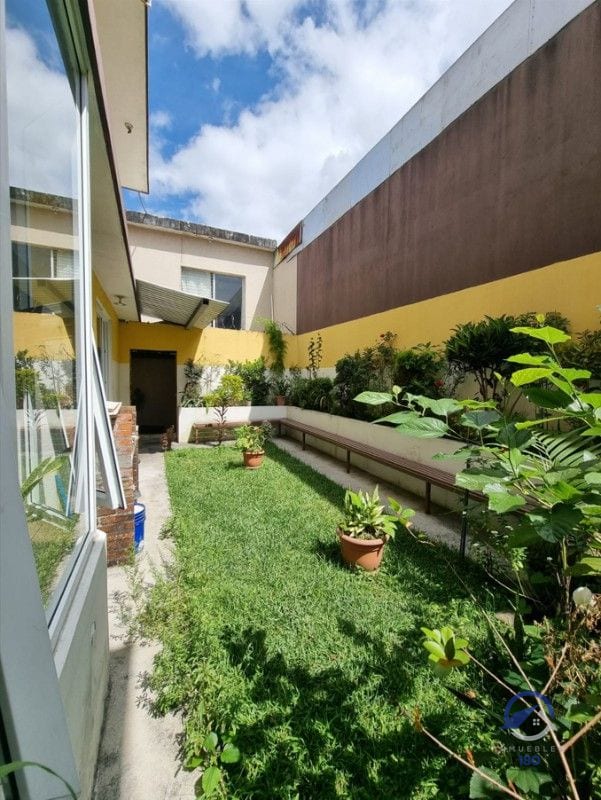CASA EN VENTA EN LAS CHARCAS -  ZONA 11 - GUATEMALA — Casa en Venta en Las Charcas, Zona 11, Guatemala, Ciudad — foto 1 de 17