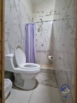 CASA EN VENTA EN LAS CHARCAS -  ZONA 11 - GUATEMALA — Casa en Venta en Las Charcas, Zona 11, Guatemala, Ciudad — miniatura 15 de 17