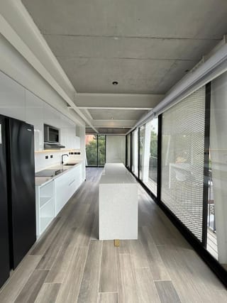 Apartamento en Alquiler | Edificio SYNC | Zona 15 VH3 | Tipo estudio · Amplio — Apartamento en Alquiler en Zona 15, Guatemala, Ciudad — miniatura 2 de 14