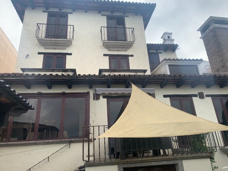 LA FORESTA HERMOSA CASA CON ESTILO ANTIGÙEÑO — Casa en Venta en La Foresta, Carretera a El Salvador, Guatemala, Ciudad — foto 9 de 17