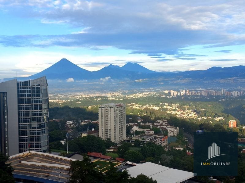 Apartamento en Venta Vista Bella 2 CAES — Apartamento en Venta en Montebello I, Carretera a El Salvador, Guatemala, Ciudad — foto 1 de 14