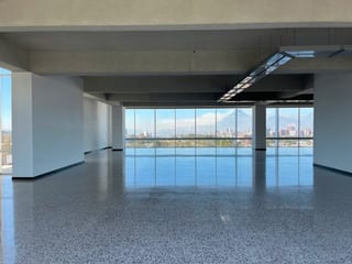 Edificio en Renta - Zona 10 - Bulevar Los Próceres — Edificio en Alquiler en Zona 10, Guatemala, Ciudad — miniatura 7 de 13