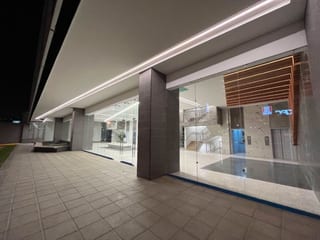 Edificio en Renta - Zona 10 - Bulevar Los Próceres — Edificio en Alquiler en Zona 10, Guatemala, Ciudad — miniatura 10 de 13