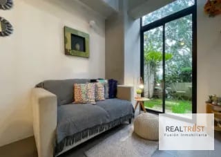 APARTAMENTO TIPO LOFT CON JARDÍN AMUEBLADO EN VENTA ZONA 10 — Apartamento en Venta en Zona 10, Guatemala, Ciudad — miniatura 4 de 11