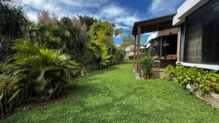 Venta de Casa con Extenso Terreno en San Cristobal Sector A10 — Casa en Venta en Zona 8 Mixco, Guatemala, Ciudad — miniatura 9 de 17