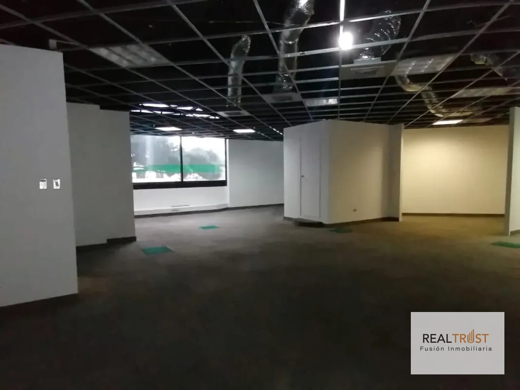Renta Oficina Murano Center Zona 10 — Oficina en Alquiler en Zona 10, Guatemala, Ciudad — foto 6 de 6