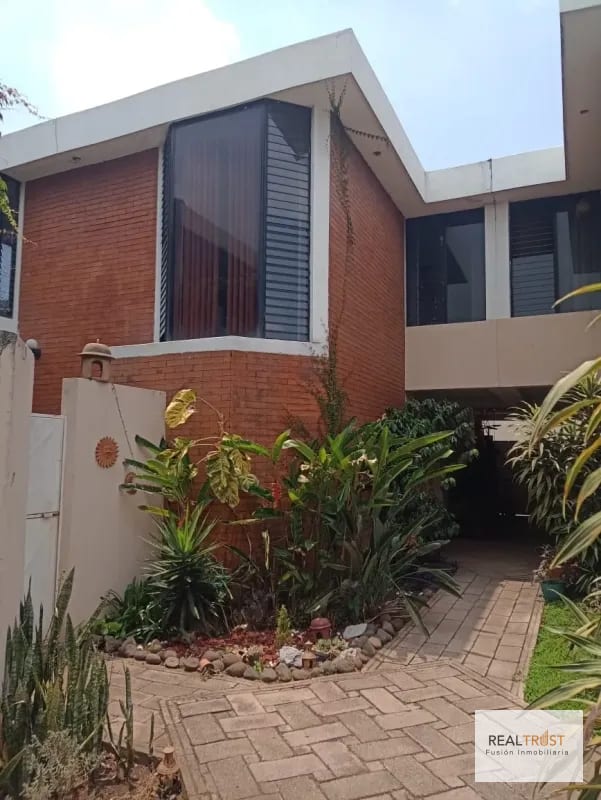 CASA EN VENTA LAS CHARCAS ZONA 11 — Casa en Venta en Las Charcas, Zona 11, Guatemala, Ciudad — foto 8 de 11