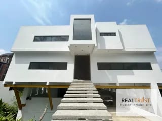 CASA EN VENTA VISTALVALLE KM. 9 CAES — Casa en Venta en Carretera a El Salvador, Guatemala, Ciudad — miniatura 1 de 11