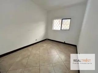 CASA EN RENTA ZONA 10 FUERA DE GARITA — Casa en Alquiler en Zona 10, Guatemala, Ciudad — miniatura 2 de 13